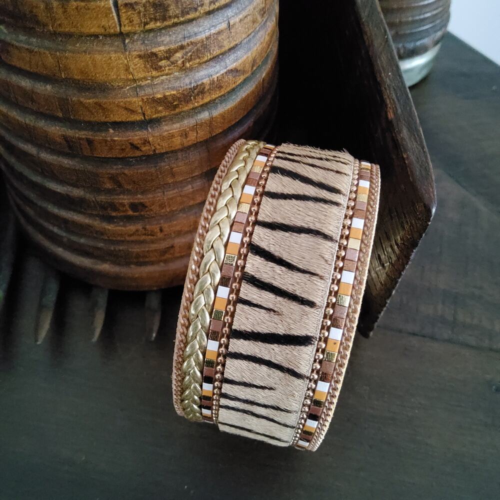 Fashionable Animal Print Faux Fur Magnetic Braided Layered Bracelet